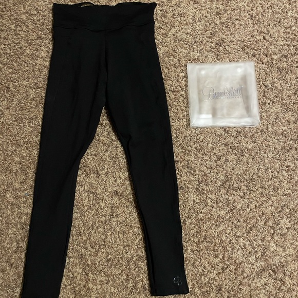 SOLD Bombshell Sportswear Divine Leggings Large - Picture 3 of 5